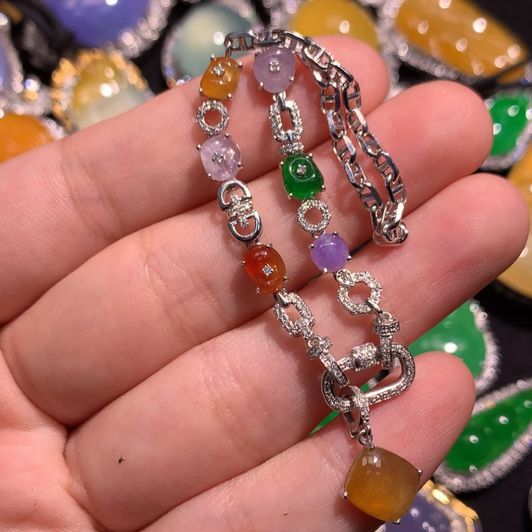 18K金镶嵌手链翡翠