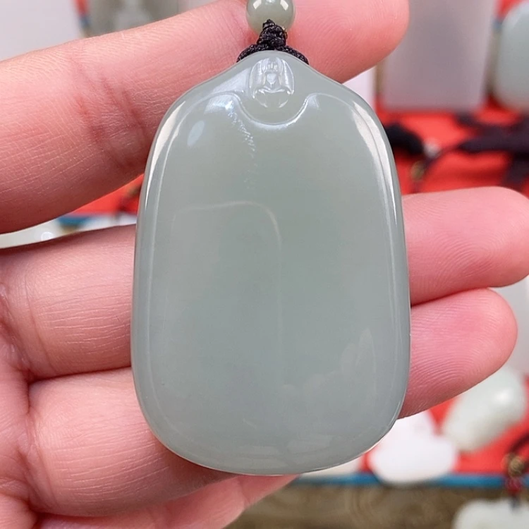 【闪购商品】颈饰未镶嵌和田玉