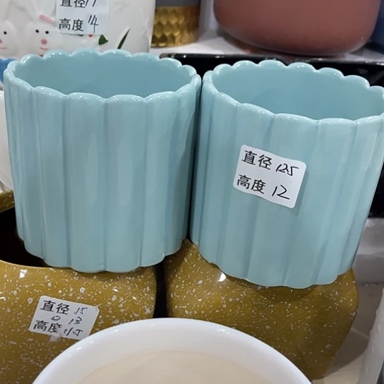 多肉绿植陶瓷花盆9.9包邮，有孔