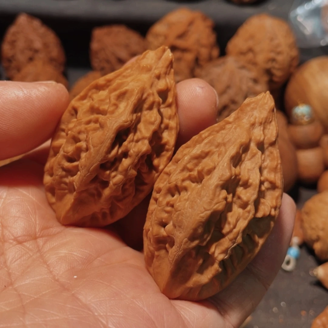 【闪购商品】把件文玩核桃东北楸子18