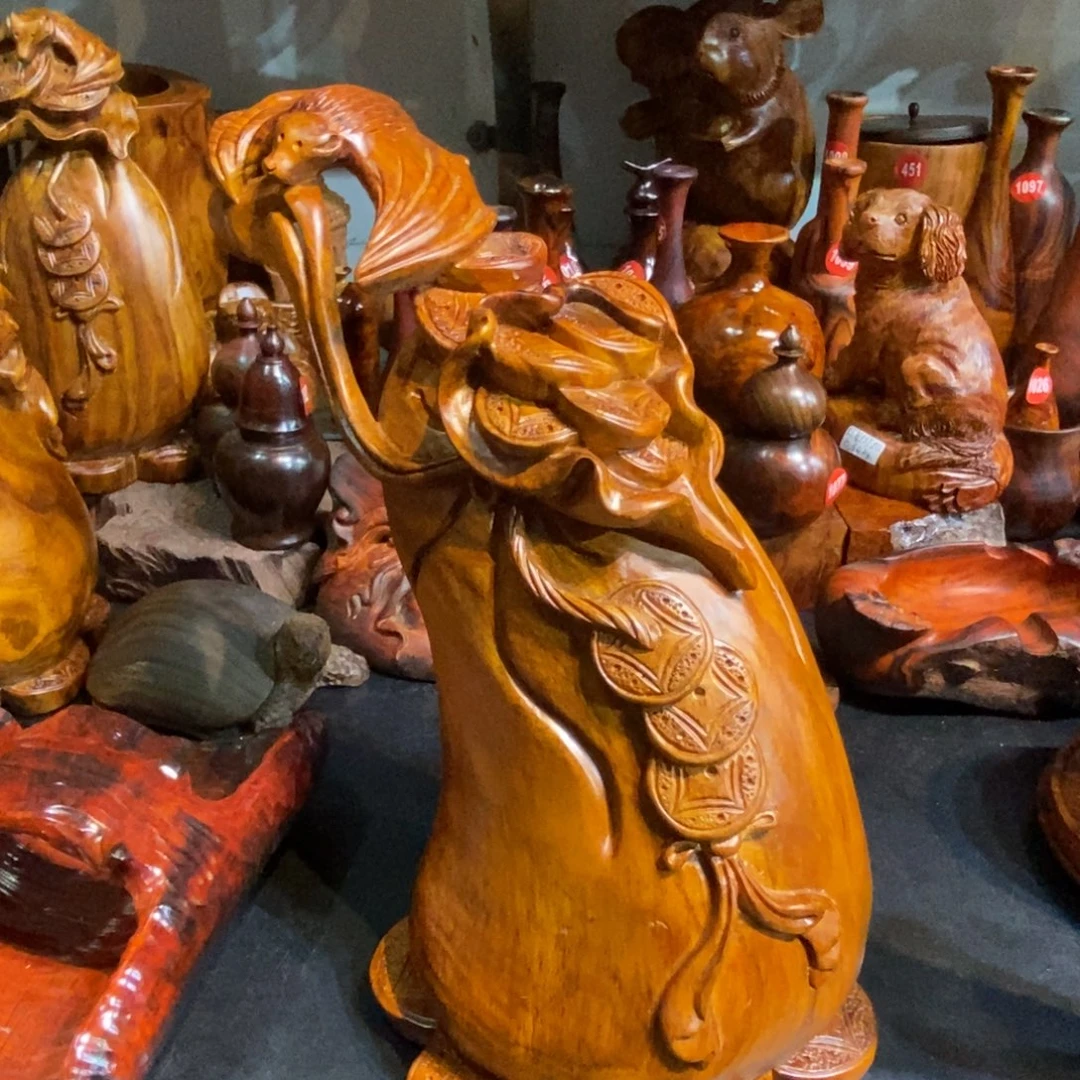 红***8钱袋一个特价包邮