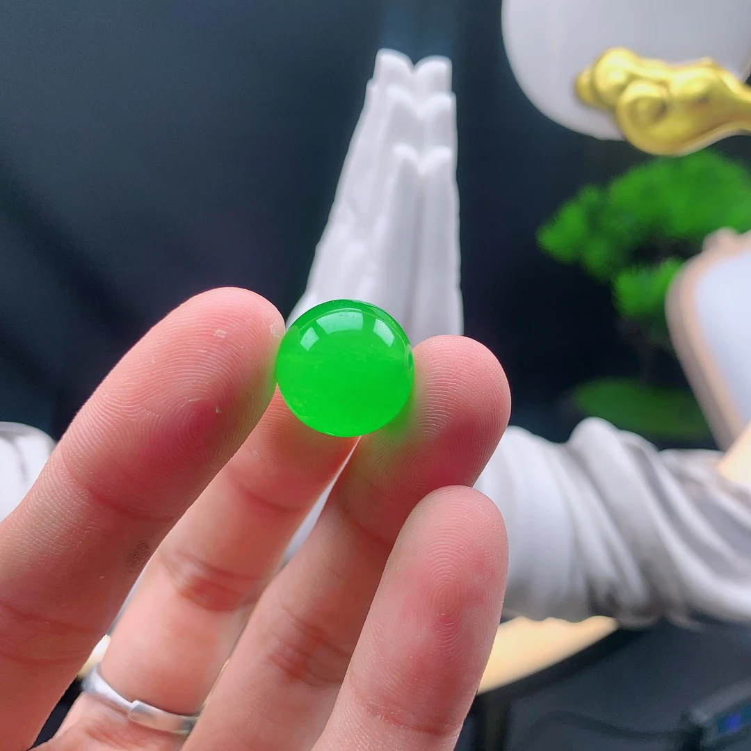 卡15+冰绿色翡翠散珠单颗（多样性发其一 拍一颗发一颗）适合做手串