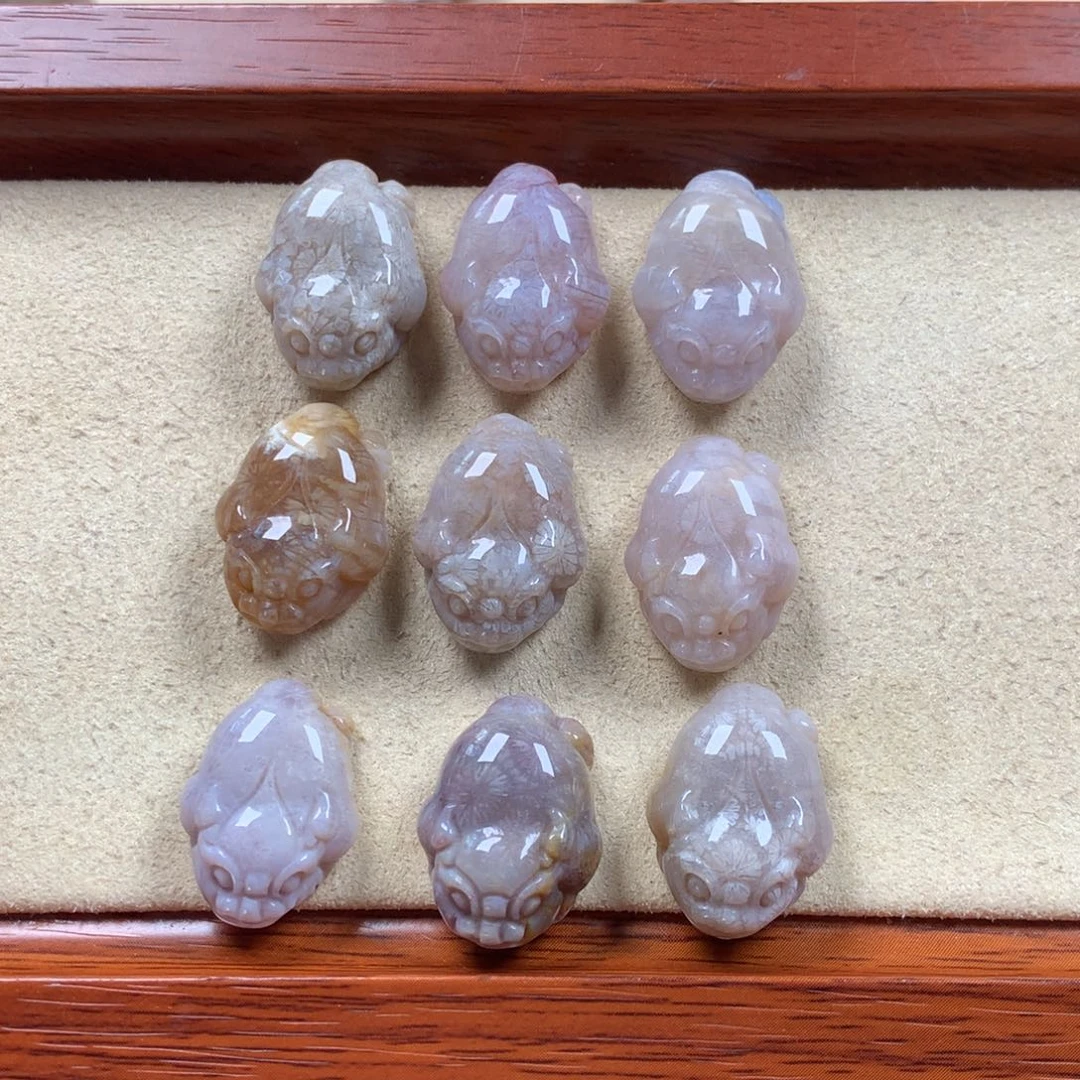未镶嵌三角金蟾（微骨骼）漏200/组。18硅化珊瑚（珊瑚玉）