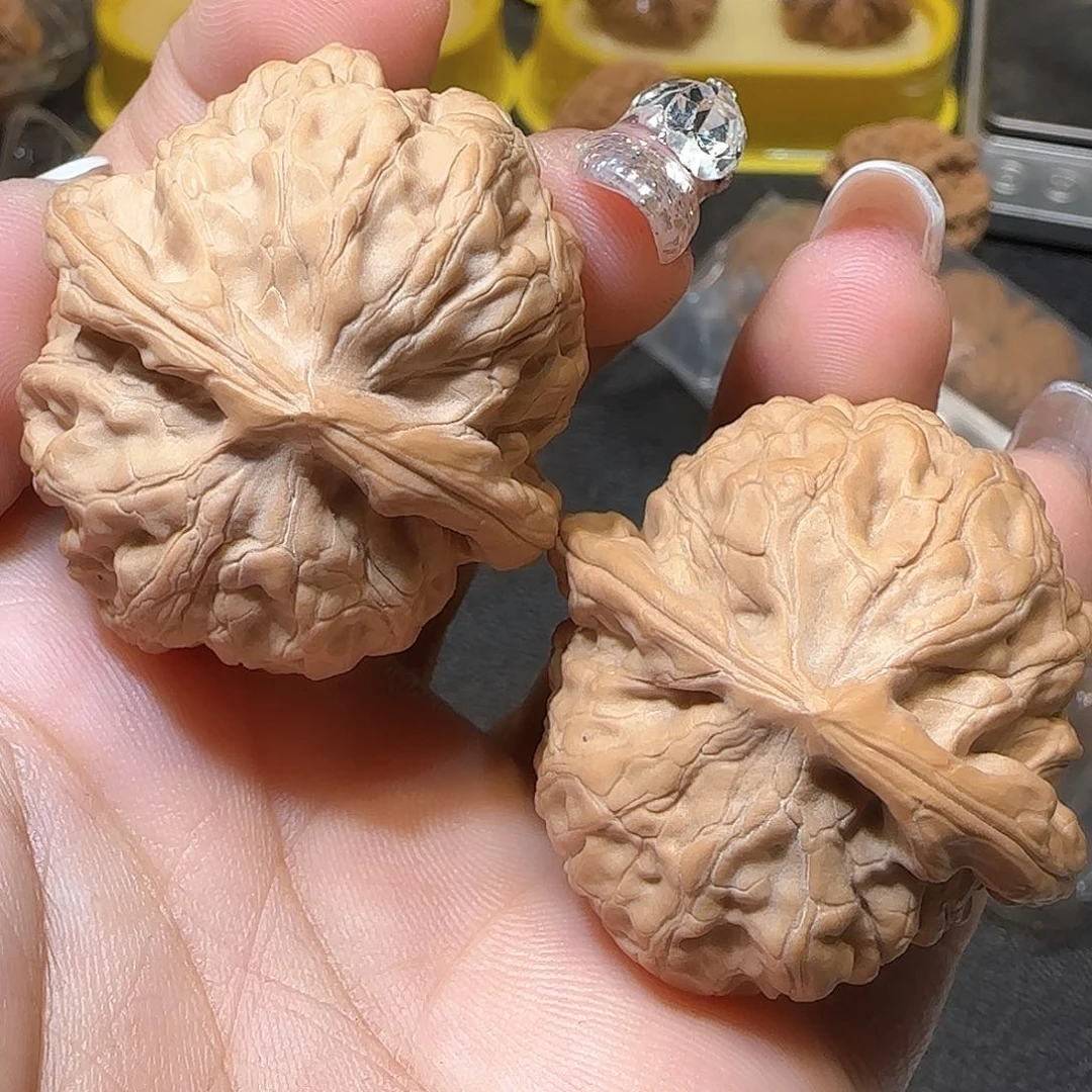 文玩核桃吊坠38平谷霸王