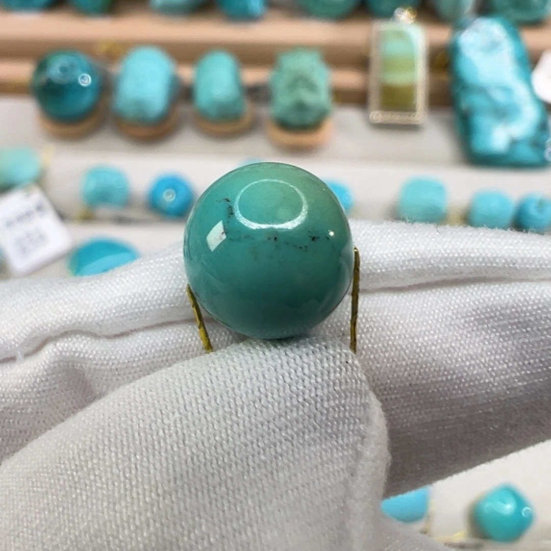 绿松石未镶嵌配饰直径9.1