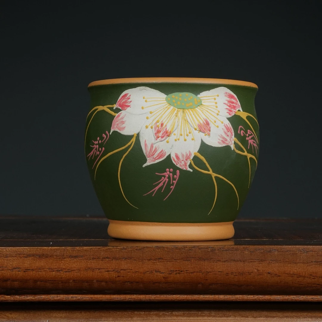 宜兴原矿黄金朱泥粉绿泥堆绘荷紫砂手工主人杯容量200CC