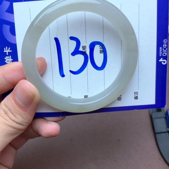 和田玉手镯未镶嵌57
