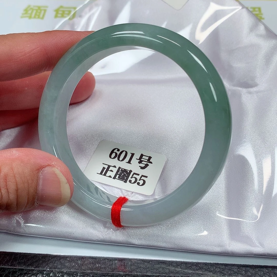 【闪购商品】未镶嵌手镯翡翠601号