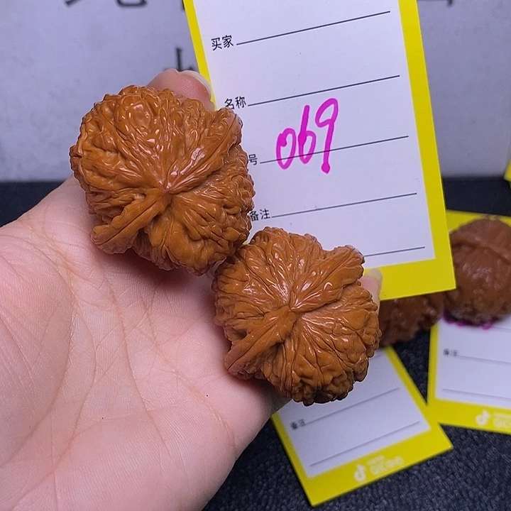 把件文玩核桃069/39.5白狮子