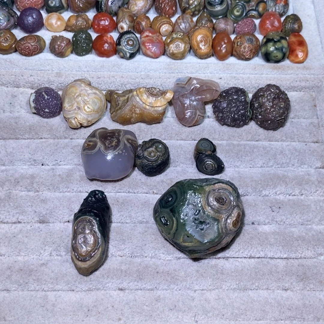 石****庄阿拉善戈壁创意饰品