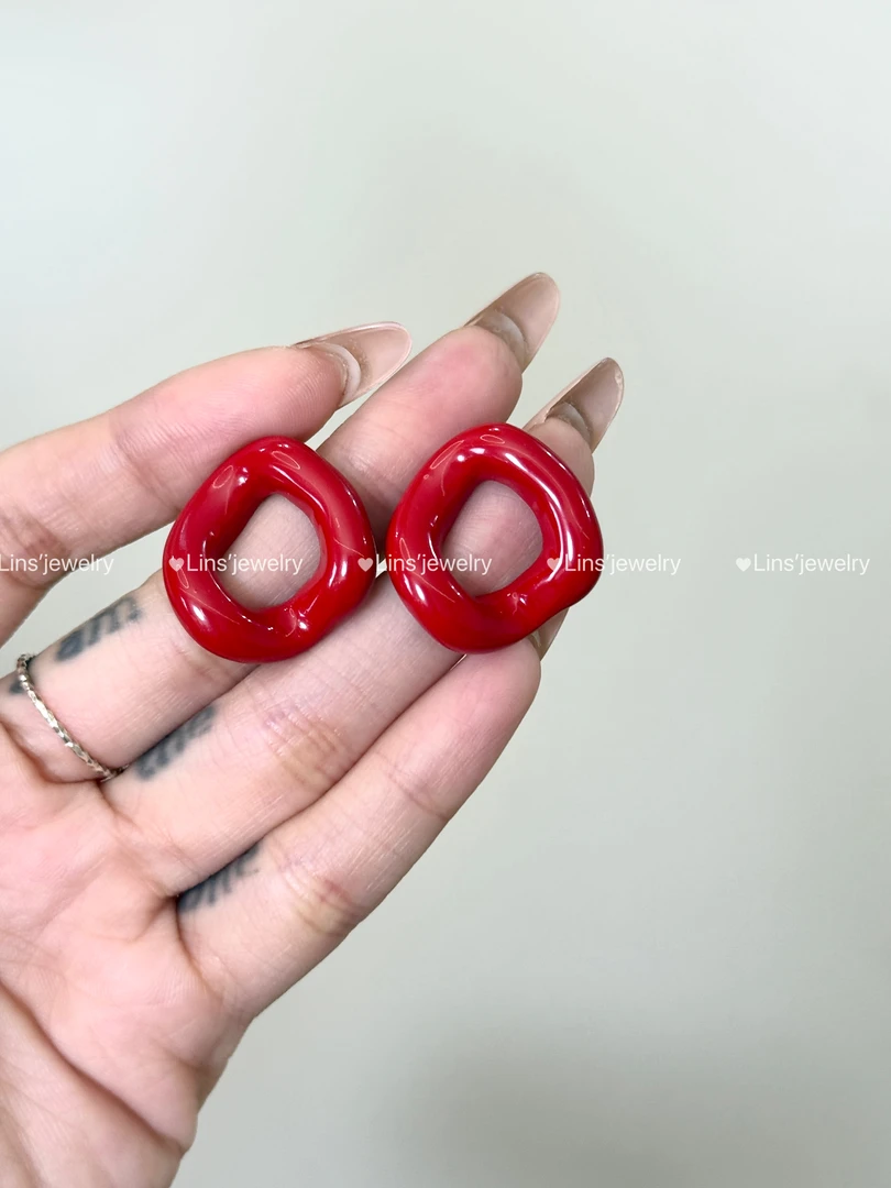 铜合金耳饰 正红凹凸不规则O形耳钉~
