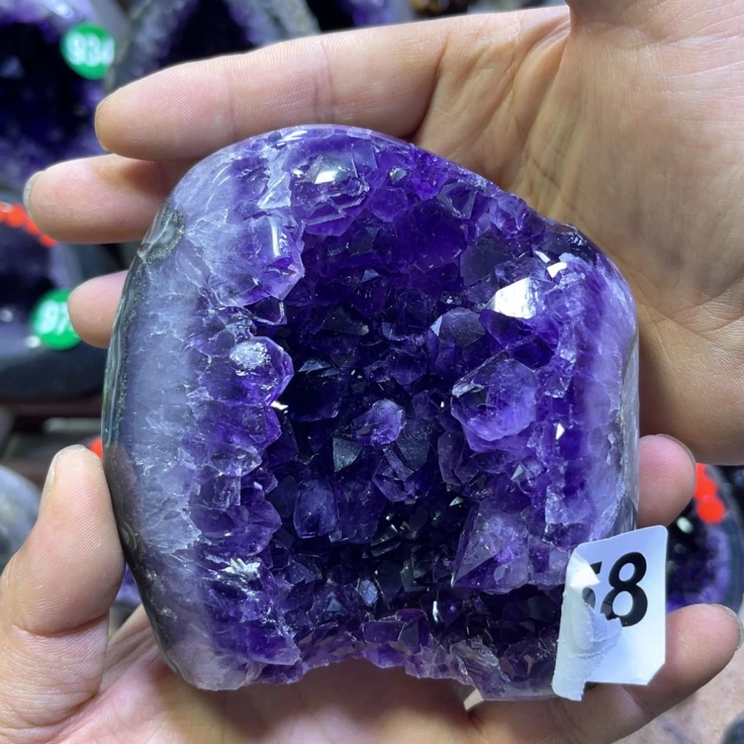 水晶摆件未镶嵌紫水晶