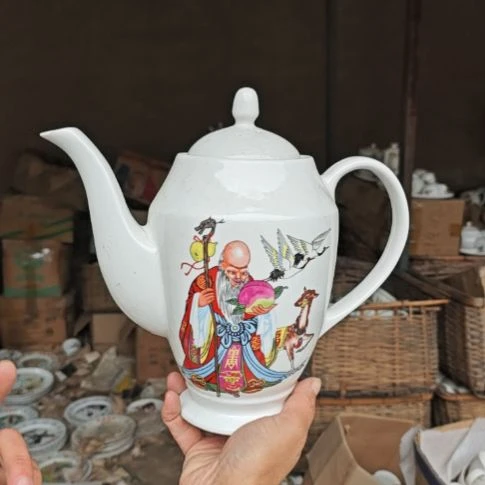 库存微瑕老寿星单孔水壶