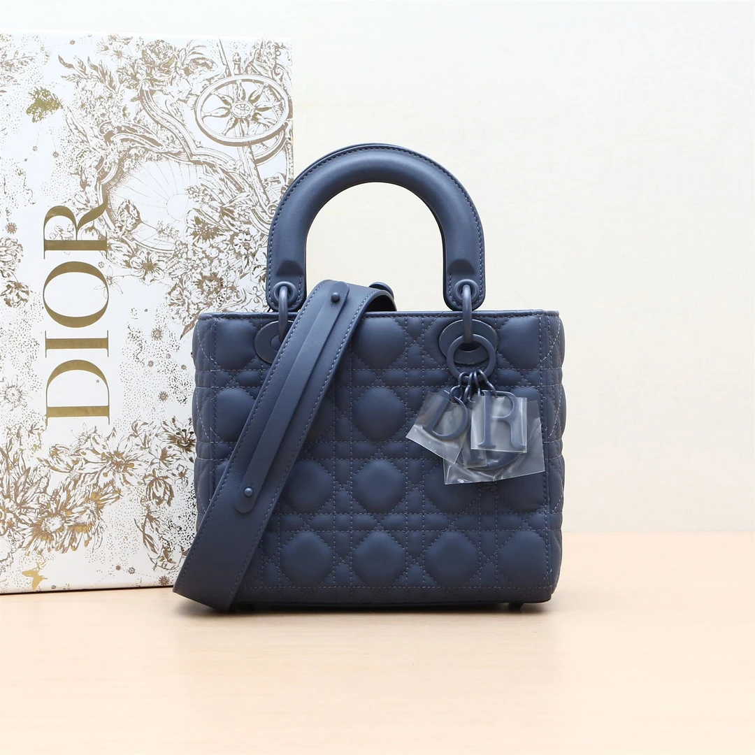 95新 DIOR/迪奥 【娇】戴妃包四格墨蓝色皮革C磨砂扣 2020 449857