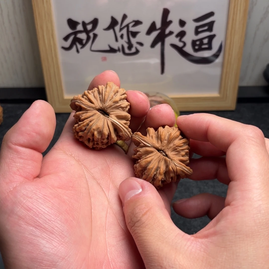 吊坠文玩核桃哈哈