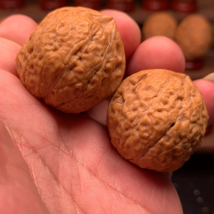 文玩核桃吊坠至尊元宝