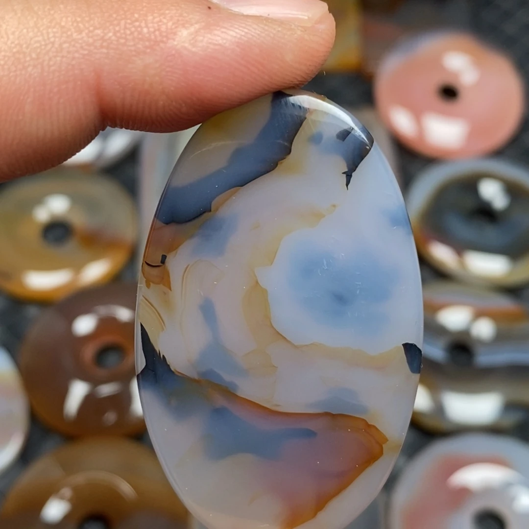 玛瑙/玉髓未镶嵌颈饰