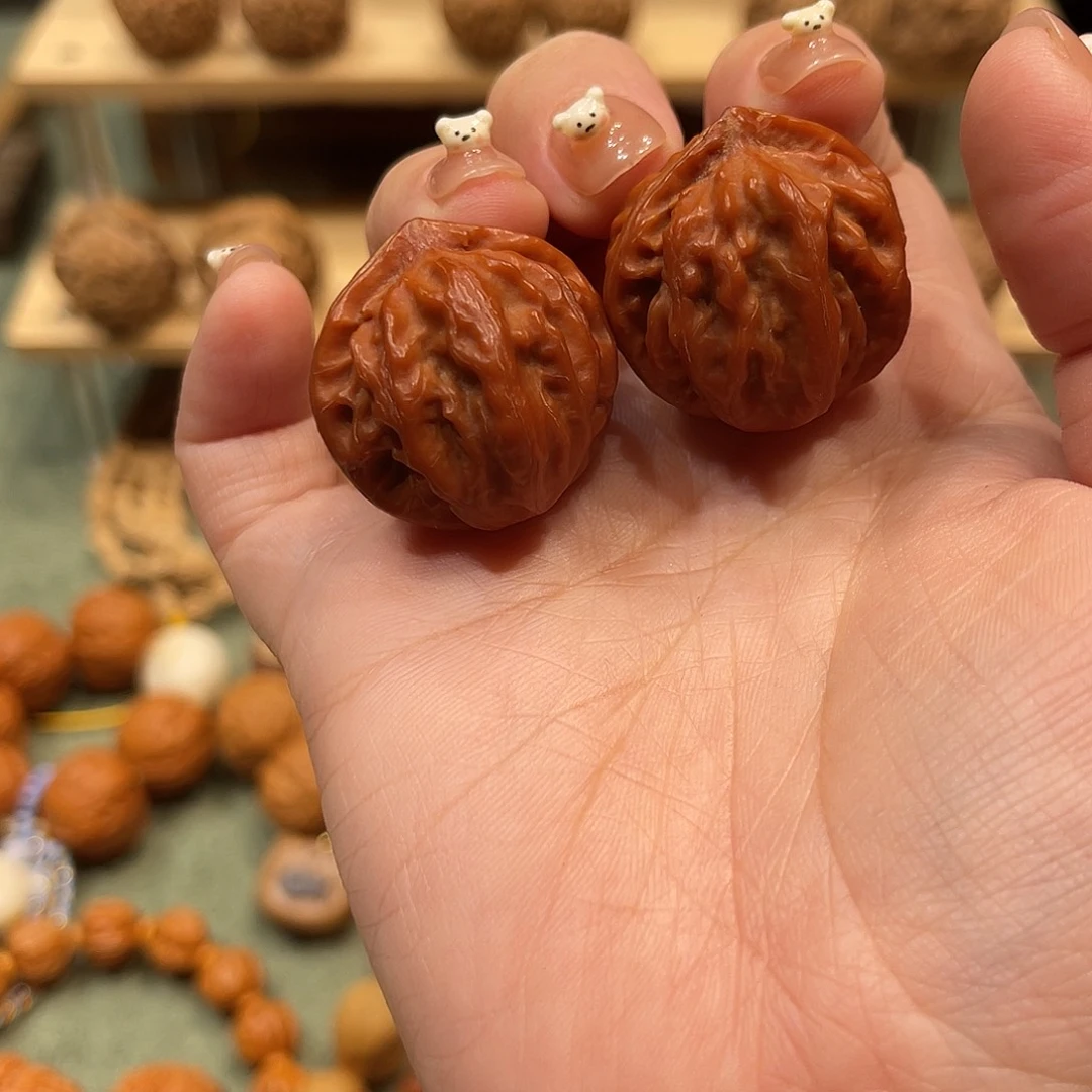 把件文玩核桃梅枝纹八棱