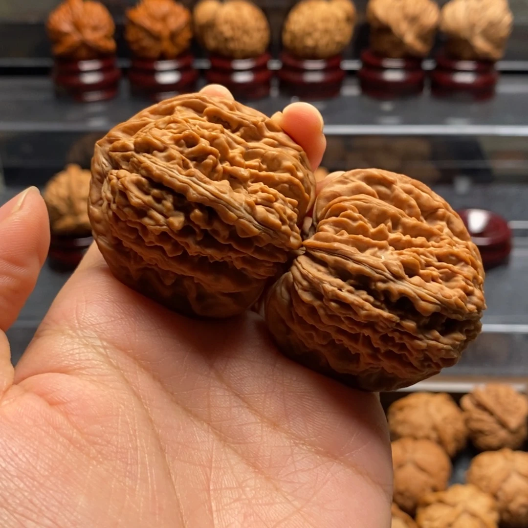 文玩核桃吊坠四座楼