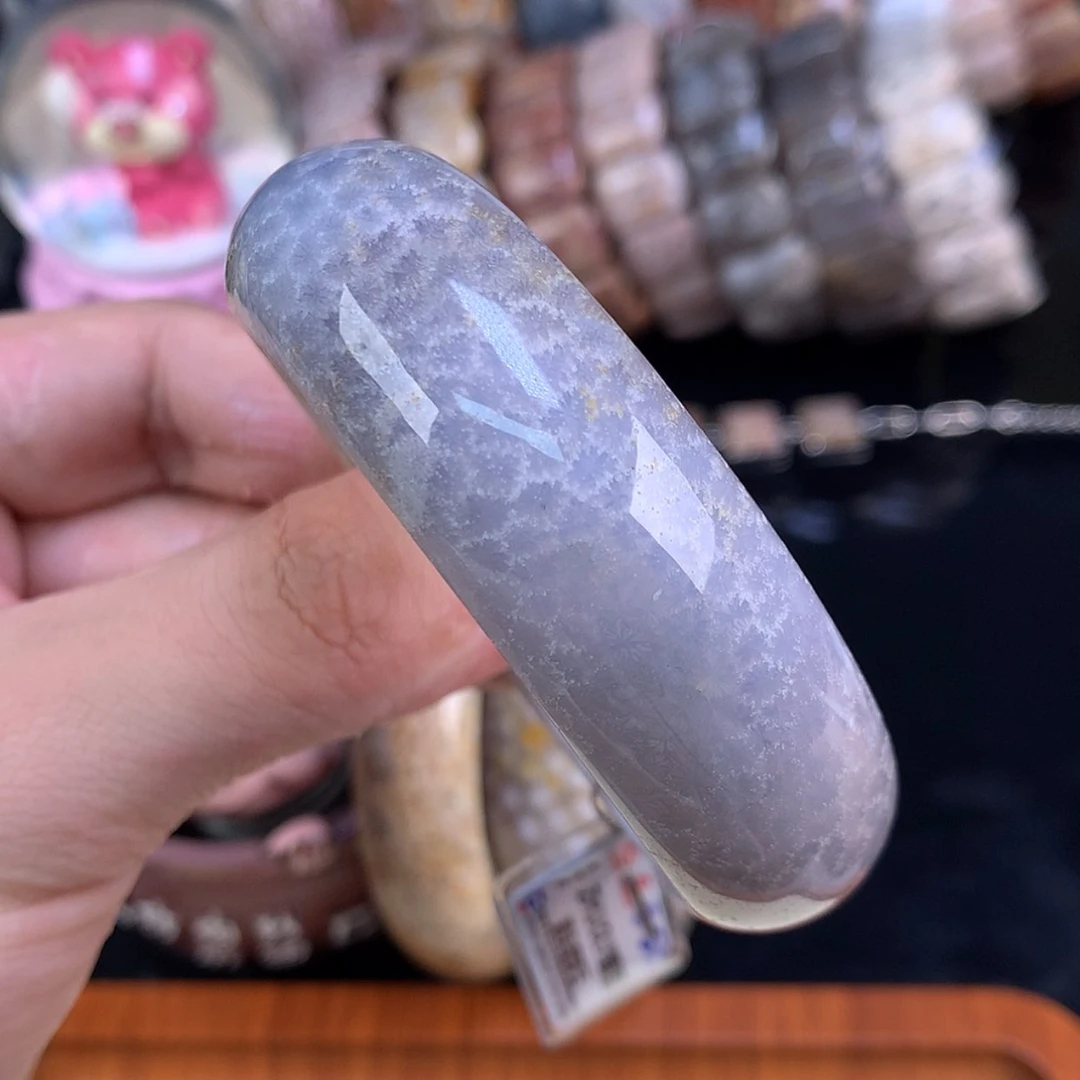 【闪购商品】颈饰未镶嵌硅化珊瑚（珊瑚玉）130号蓝冰枫叶55圈