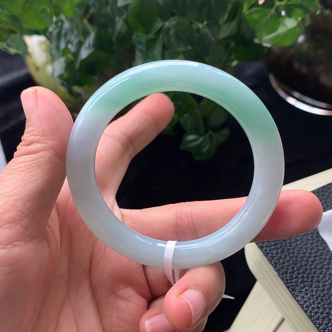 翡翠未镶嵌手镯30号