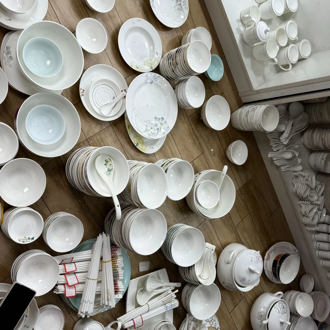 10个浮雕盘景德镇