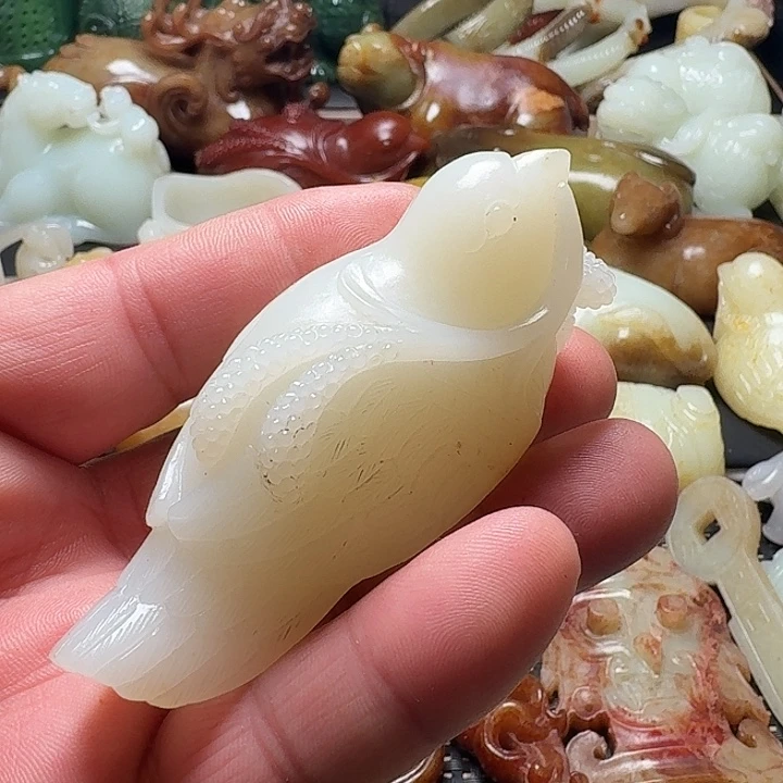 和田玉未镶嵌挂件