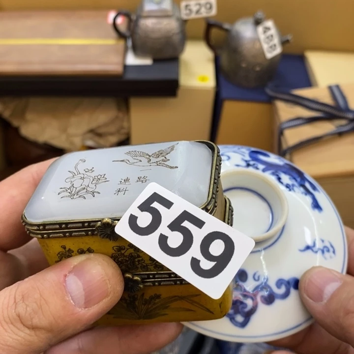 瓷片哦哦哦哦哦哦哦