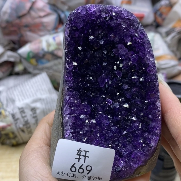 未镶嵌紫晶大型摆件（非配饰）