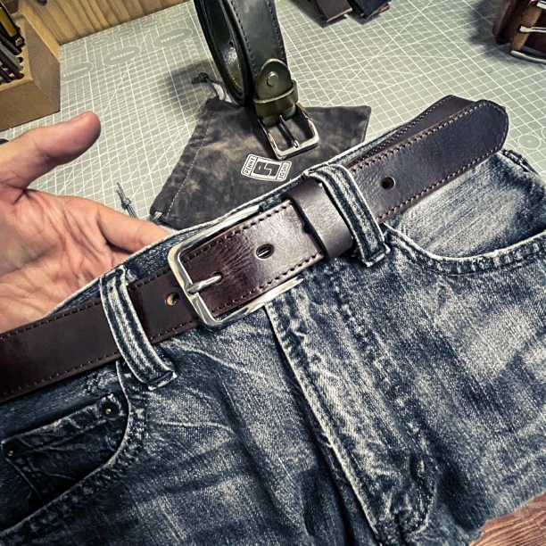 Penny-Joshi/佩妮乔希复古手工头层牛皮腰带不锈钢针扣男士皮带