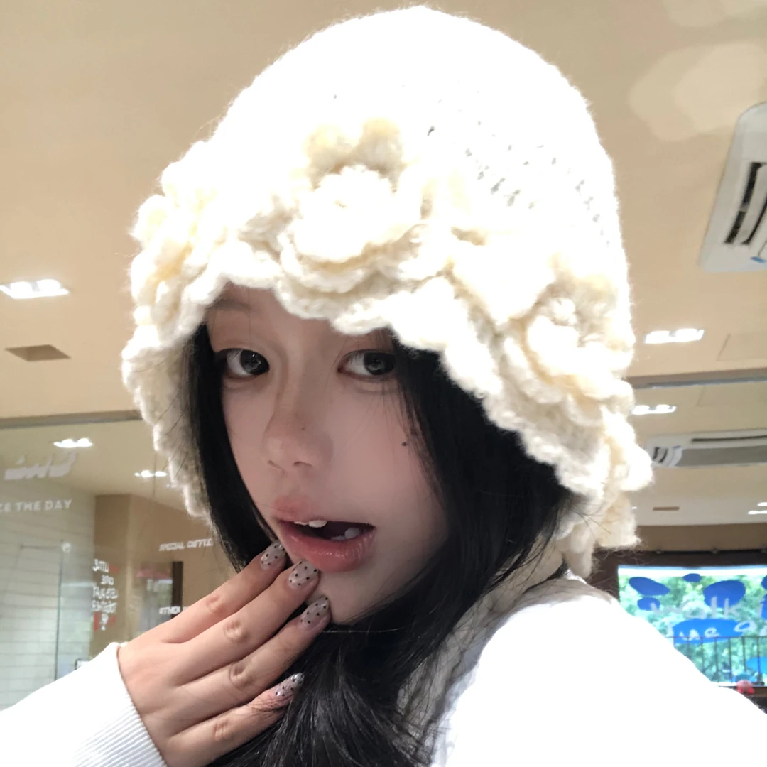 韩系千金立体花朵针织帽女秋冬季显脸小毛线帽大头围保暖护耳帽子