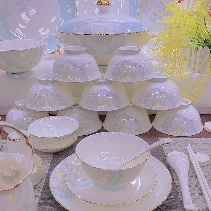 45%以上骨粉骨瓷邂逅碗碟盘单拍