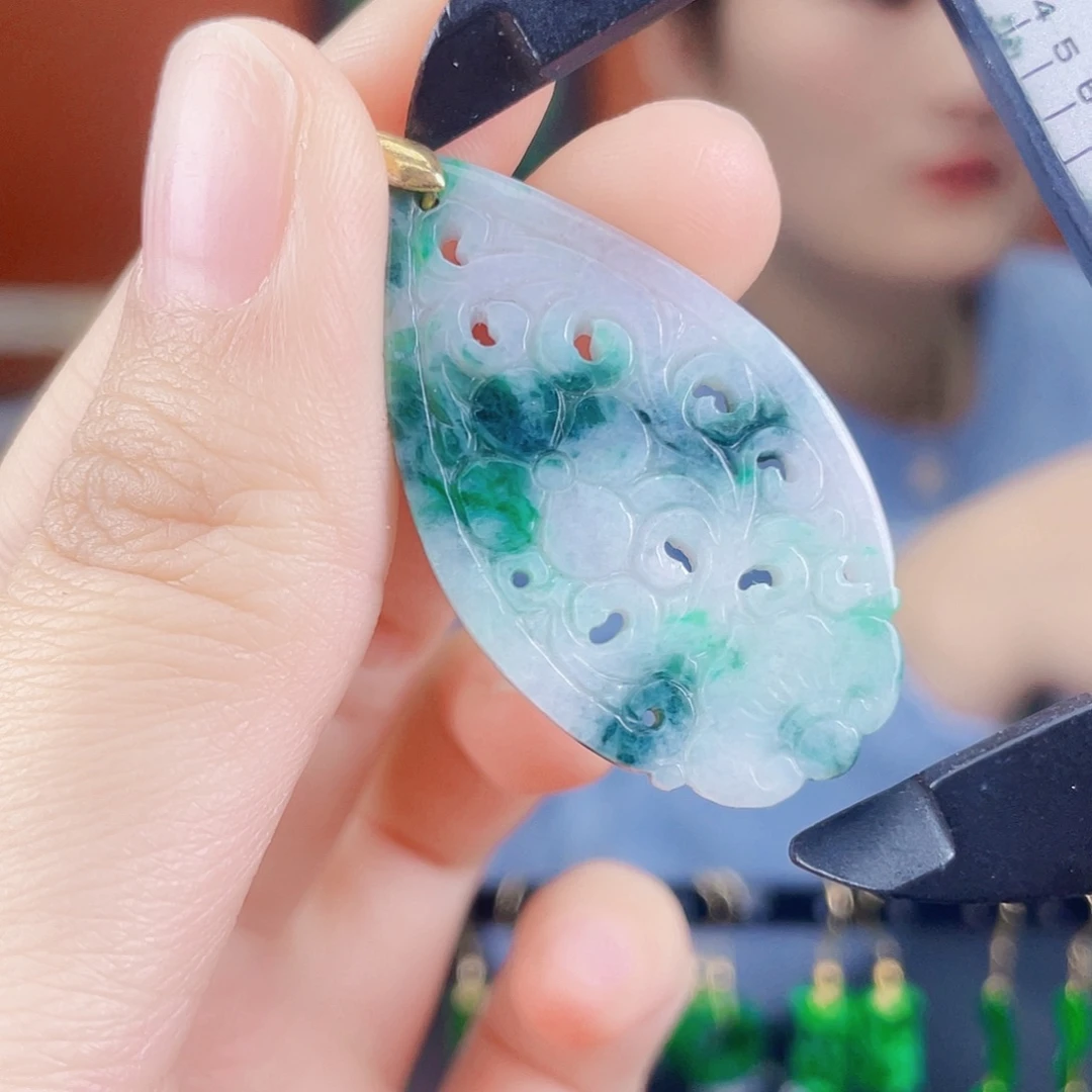 翡翠未镶嵌耳饰饰品