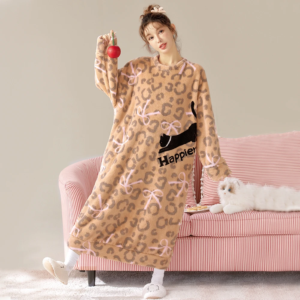 睡裙秋冬季韩版保暖加绒加厚宽松冬款家居服冬季D1821