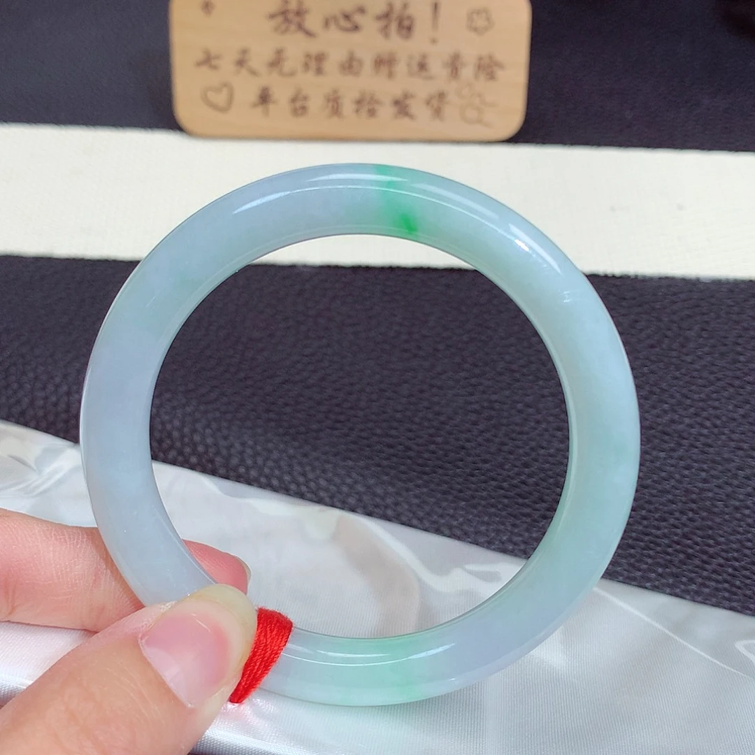 翡翠未镶嵌手镯4004