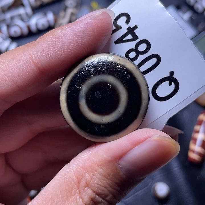 玛瑙/玉髓颈饰合金