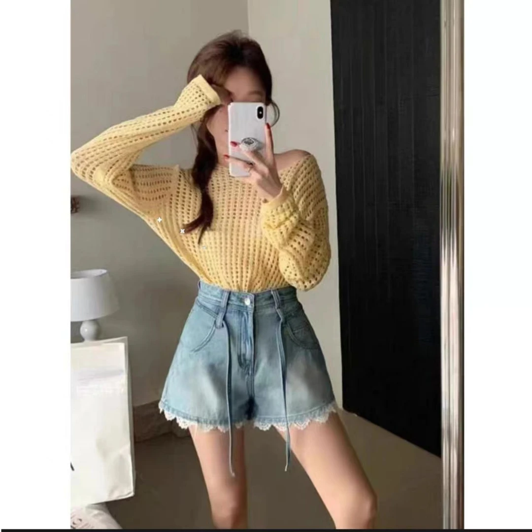 曼曼 【牛仔信号~】韩系蕾丝拼接阔腿A字短裤