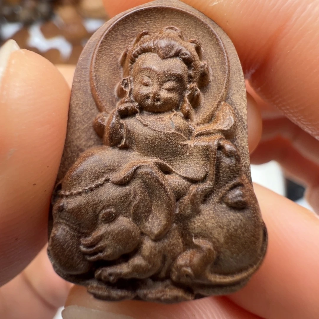 檀香木普贤老山檀