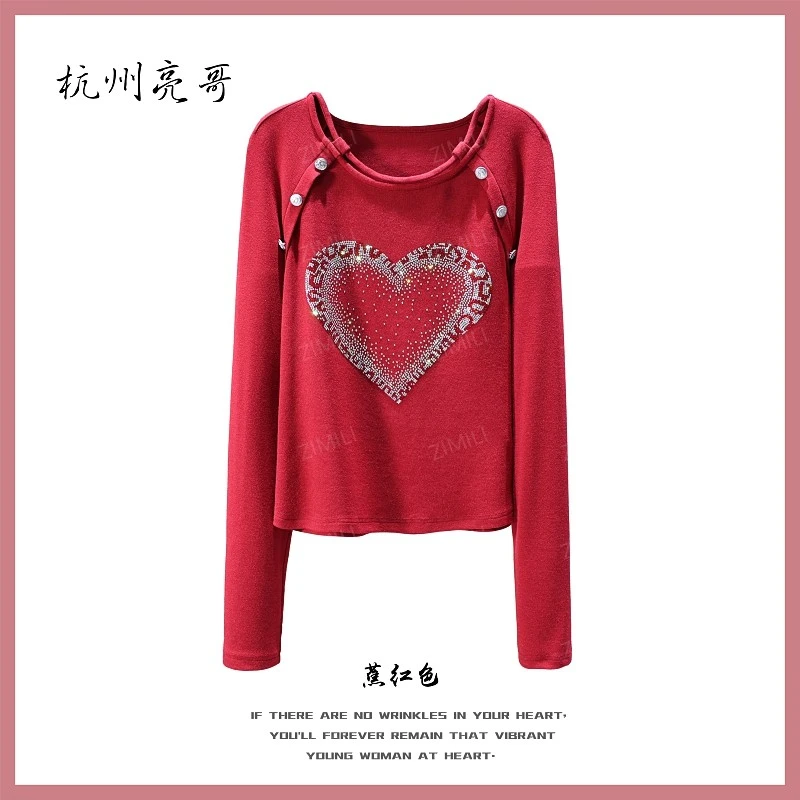【亮哥女装】2025秋冬新品《丘比特系列》蕉红色心形烫钻衣26076-A9