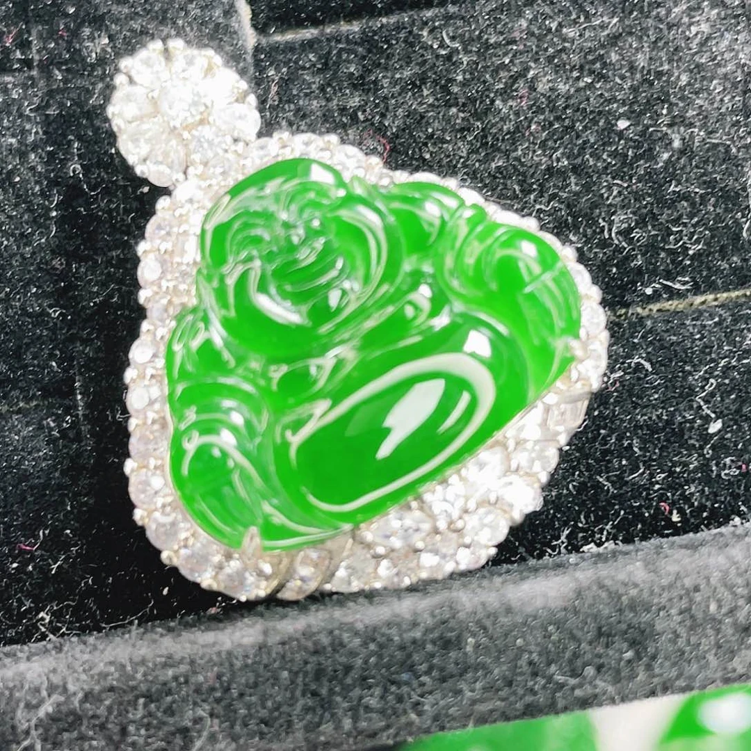 翡翠未镶嵌颈饰188