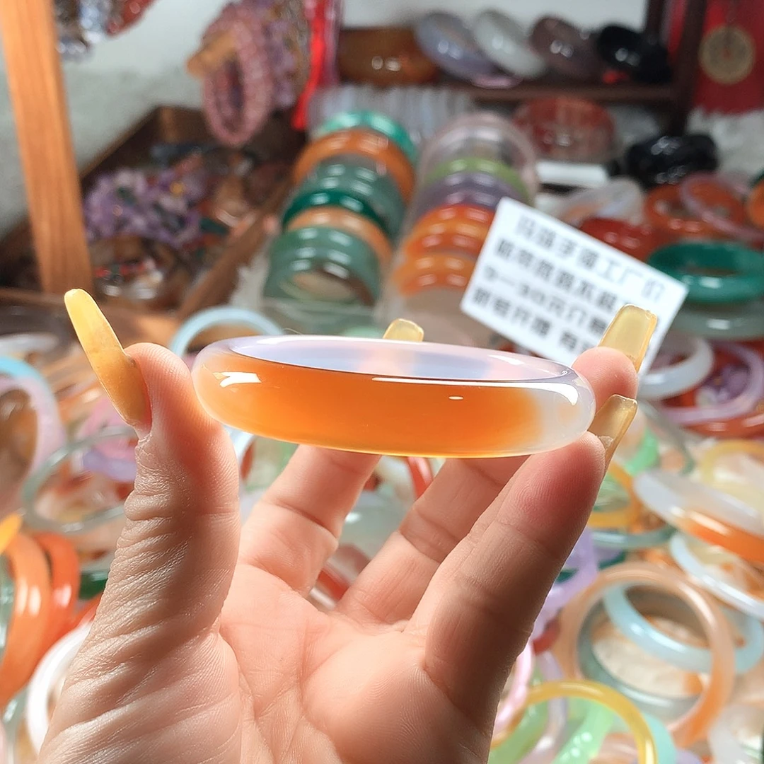 玛瑙/玉髓未镶嵌手镯