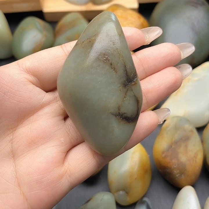 颈饰未镶嵌和田玉20