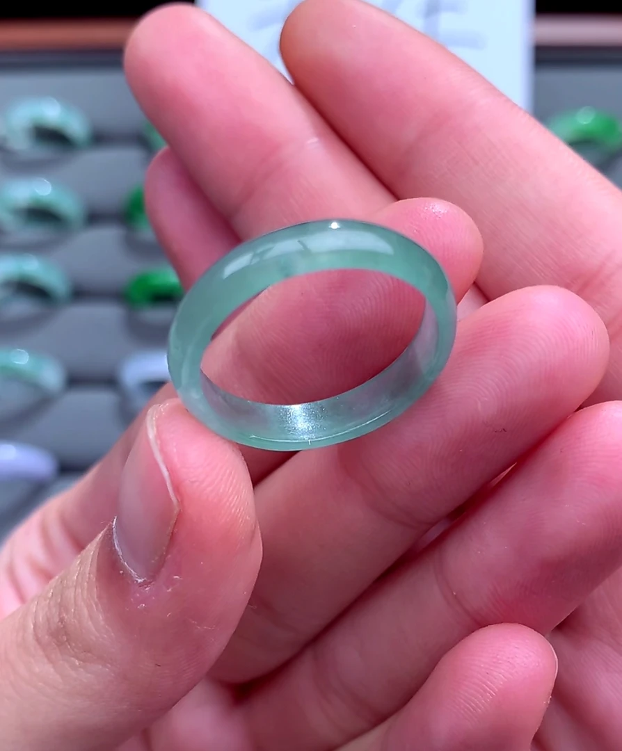 天然a货翡翠22圈口