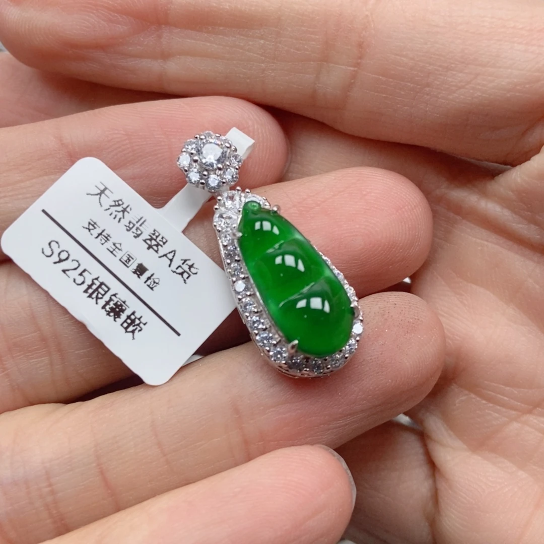 翡翠银S925镶嵌颈饰