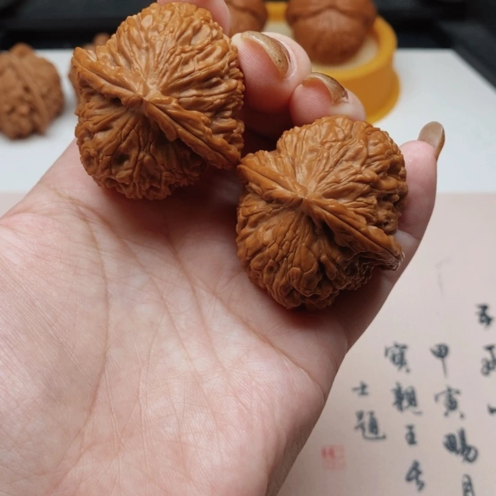 把件文玩核桃三角白39