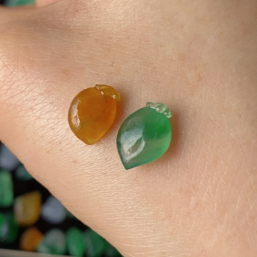 定制翡翠未镶嵌瓜