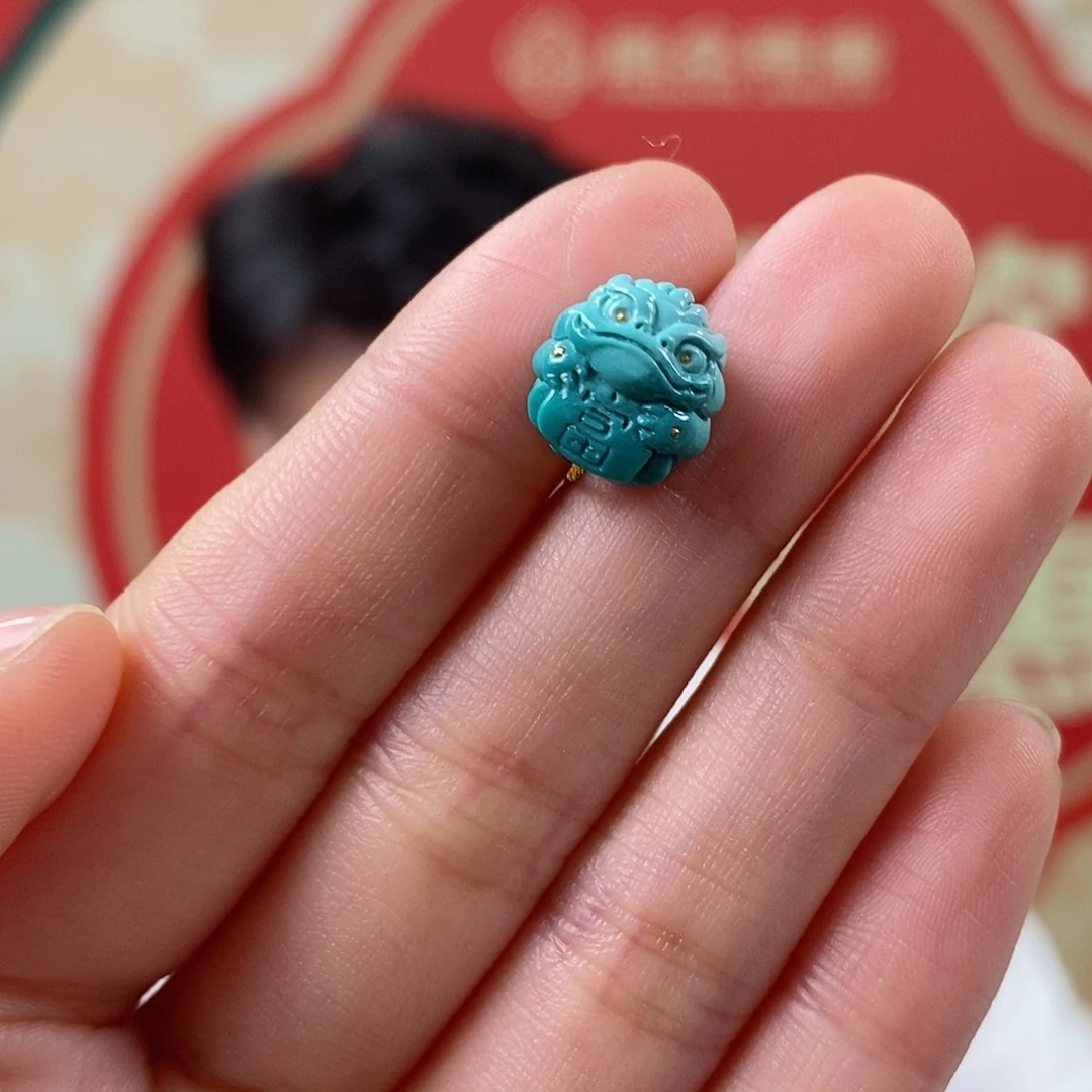 绿松石未镶嵌挂件