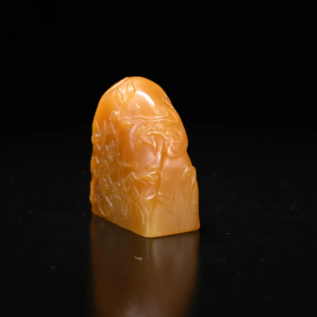 LOT8888 田黄石印石/保利