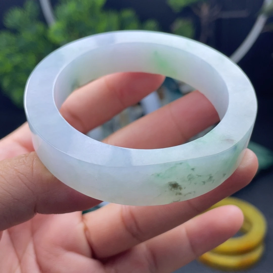 定制翡翠不退不换未镶嵌