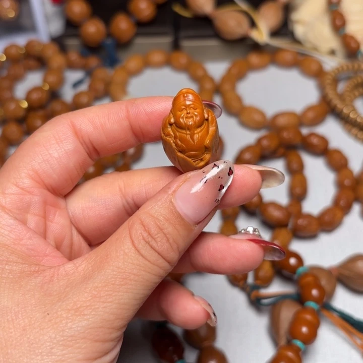 白***烟手串/手链橄榄核包衣财神